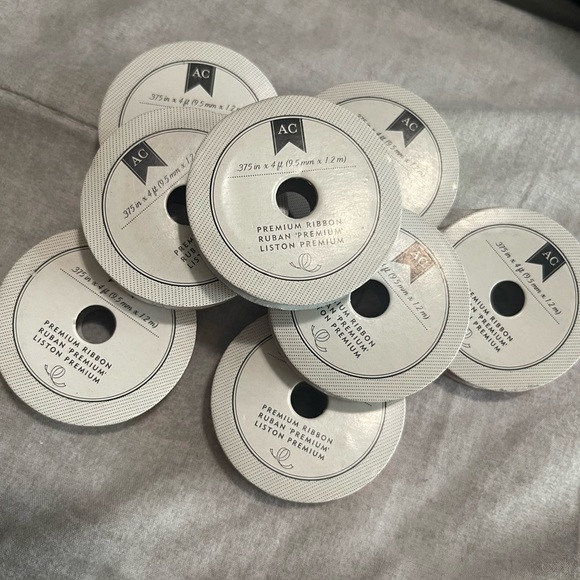 Colorful Ribbon Set - Picture 2 of 2